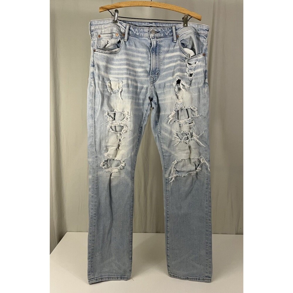American Eagle Mens 38x32 Athletic Straight Air Flex Distressed  Denim Jeans
